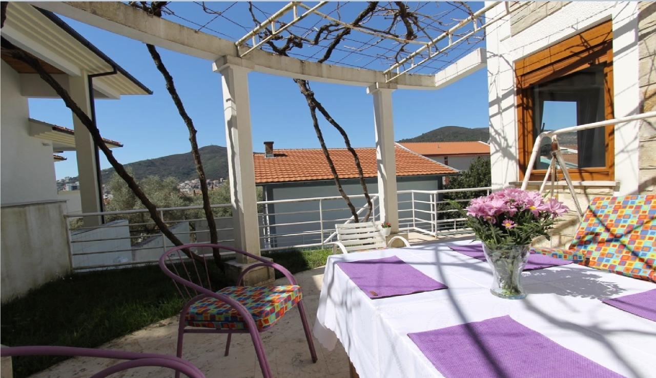 Villa Antic With Private Pool In Budva Buitenkant foto