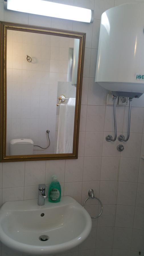 Villa Antic With Private Pool In Budva Buitenkant foto