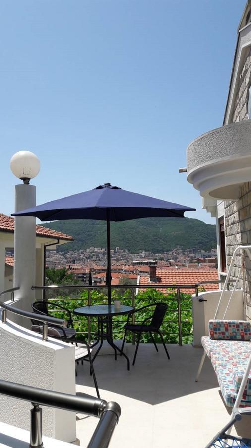 Villa Antic With Private Pool In Budva Buitenkant foto